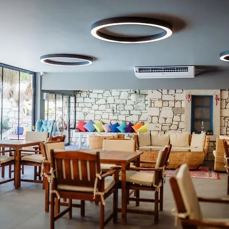 Trend Blue Boutique Дом отдыха Кешме