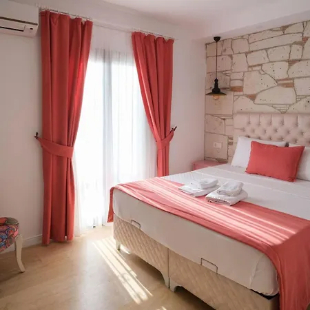 Bed & Breakfast Trend Blue Boutique *